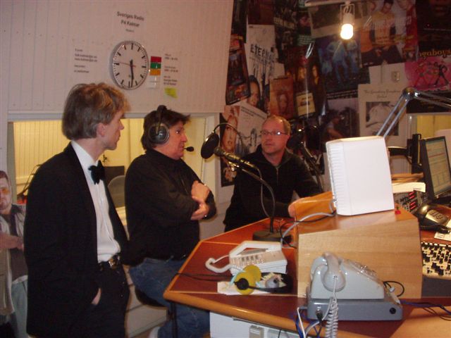 Radio Kalmar LICENCE TO KILL 1989 Lars Lundgren with James Bond Gunnar Schfer in The James Bond 007 Museum Nybro Sweden