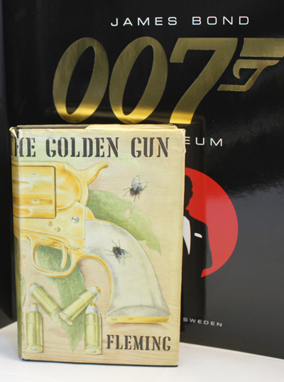 First Edition 1965 Ian Fleming James Bond THE MAN WITH THE GOLDEN GUN 