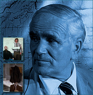 Desmond Llewelyn as Q, the head of MI6's technical department.